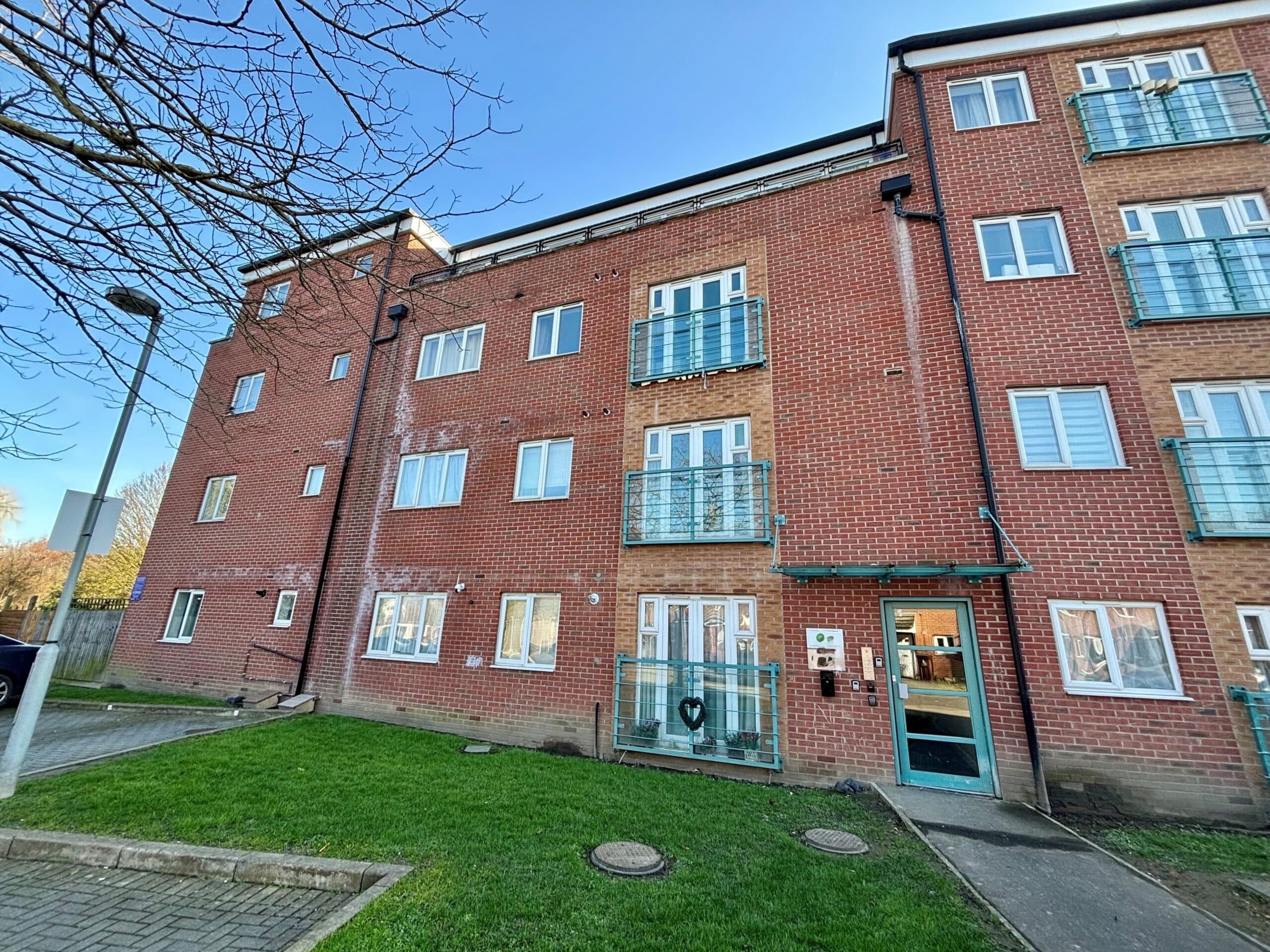 St. Mark&#8217;s Place, Rivington Court, RM10