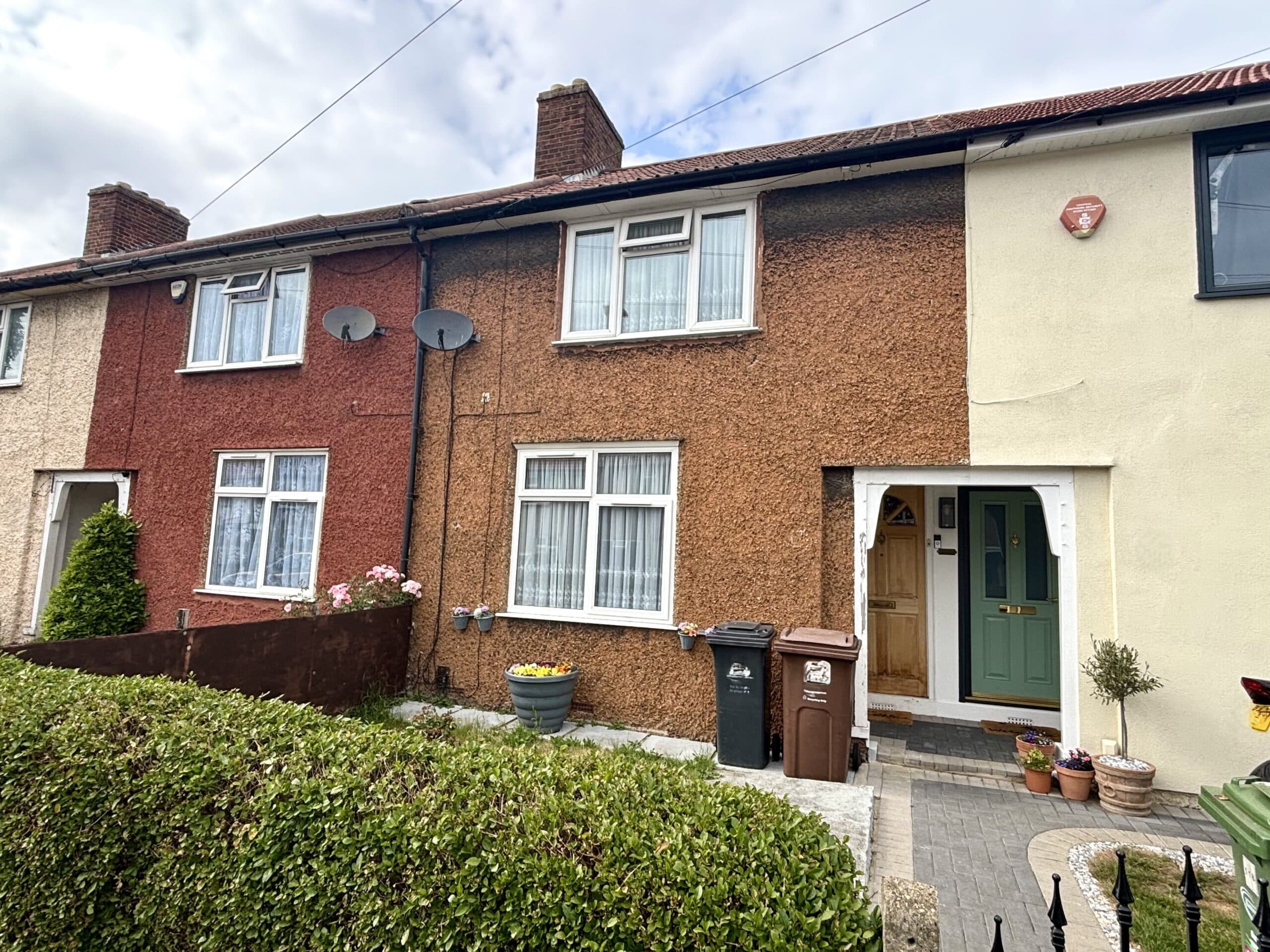 Standfield Road, Dagenham, RM10