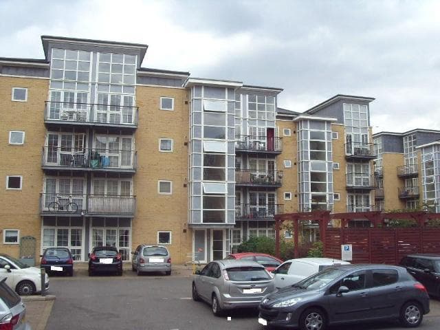 High Street, Amber Court High Street, RM1