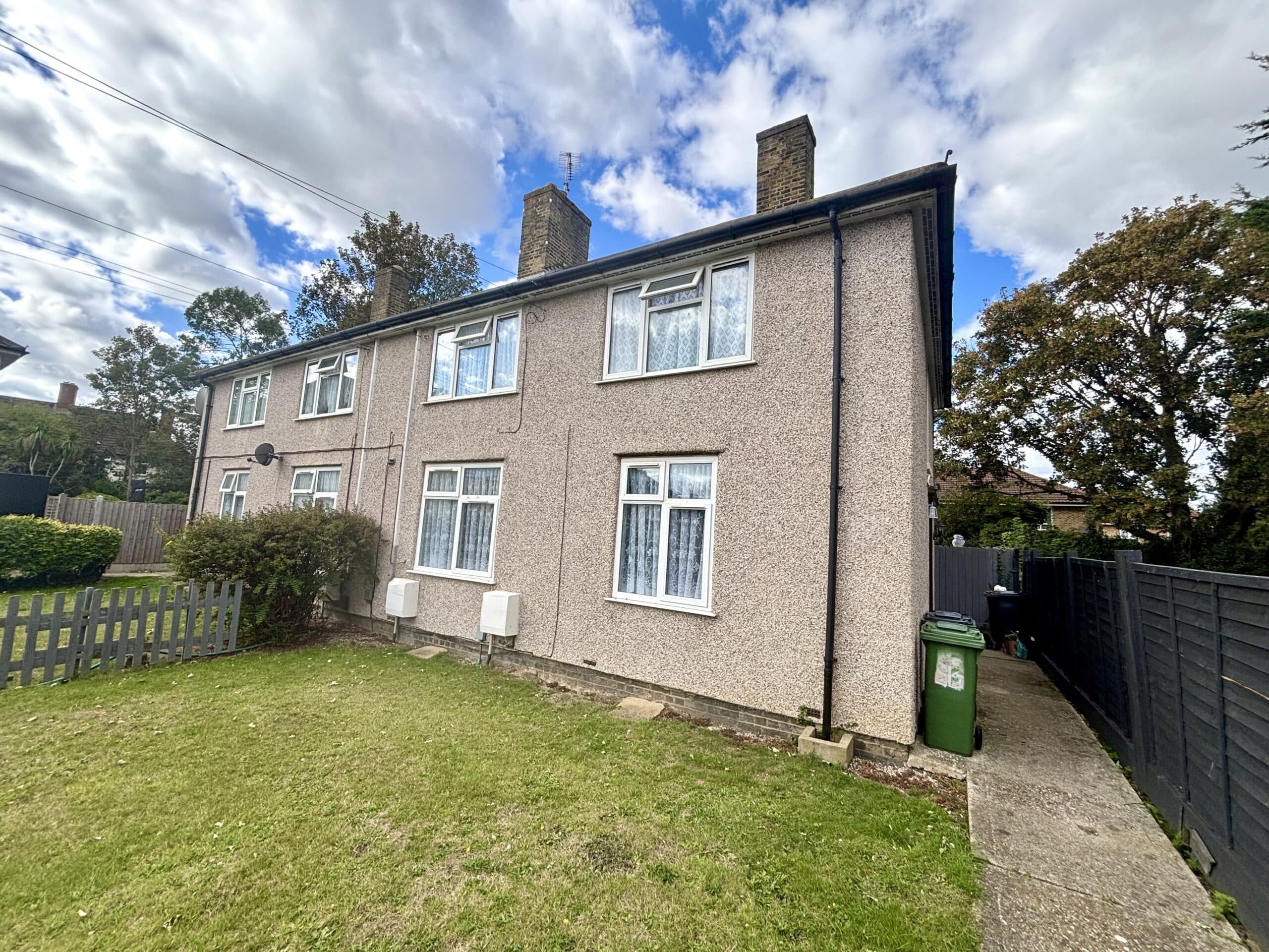Davington Road, Dagenham, RM8