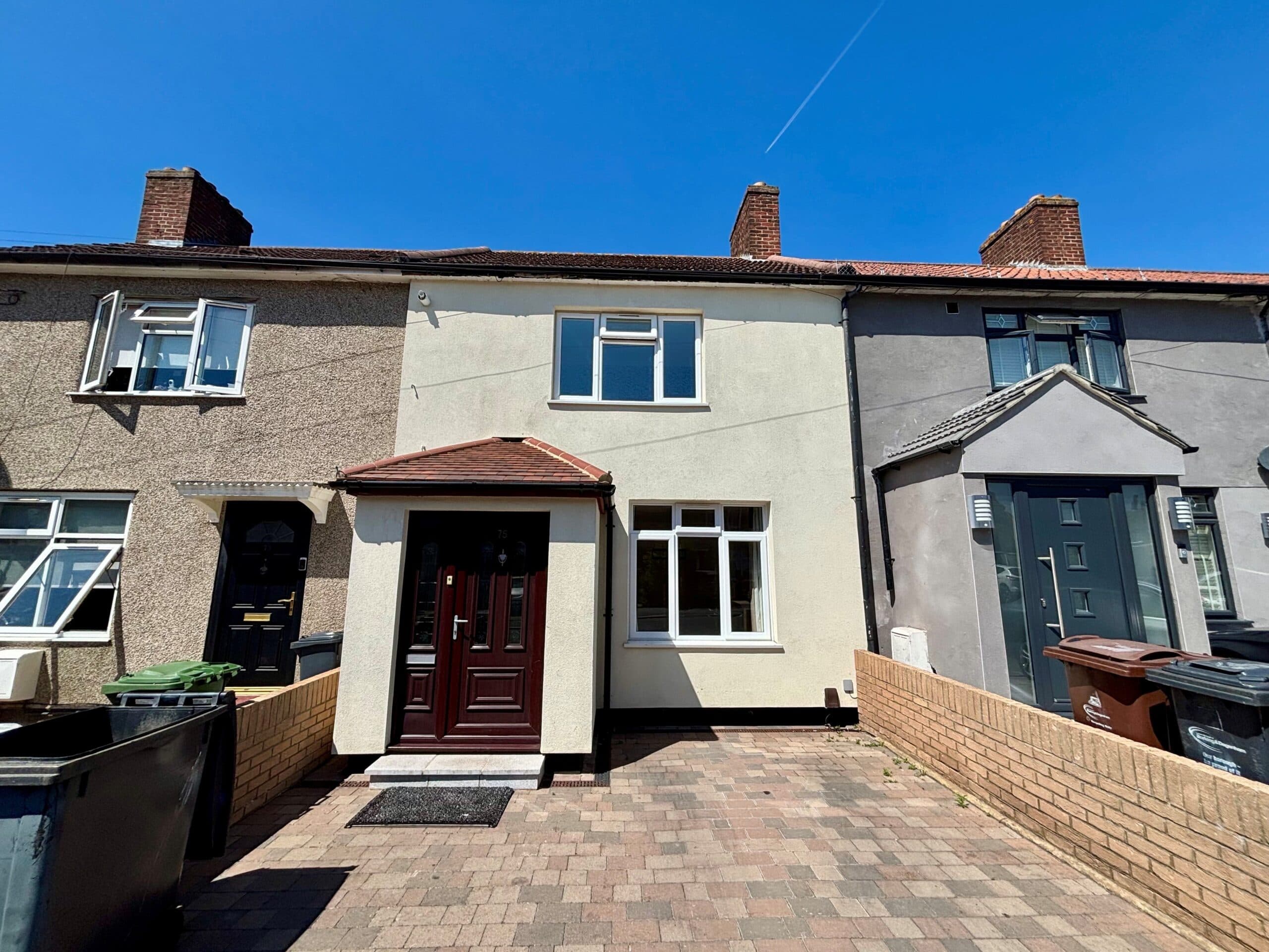 Monmouth Road, Dagenham, RM9