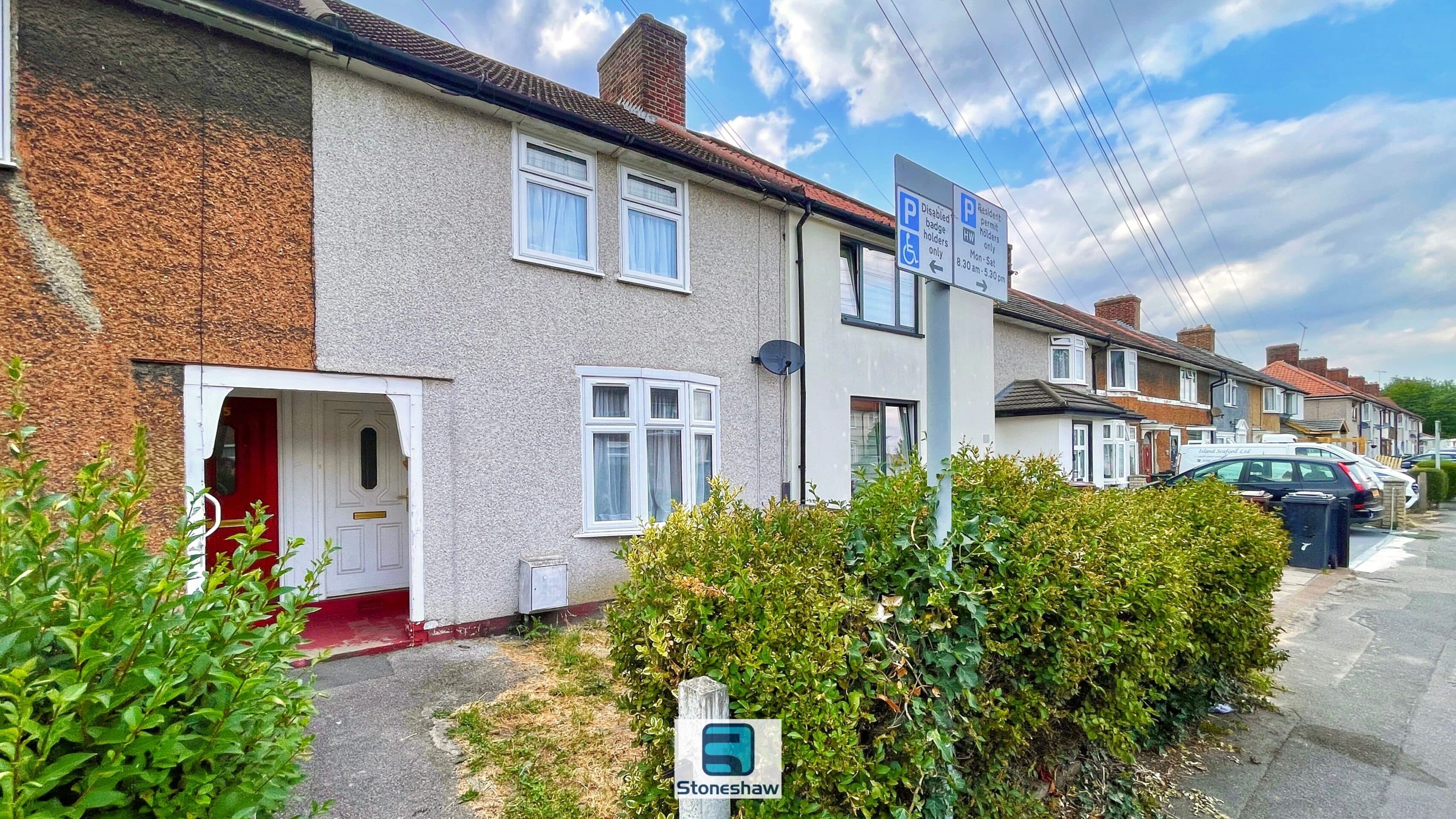 Monmouth Road, Dagenham, RM9