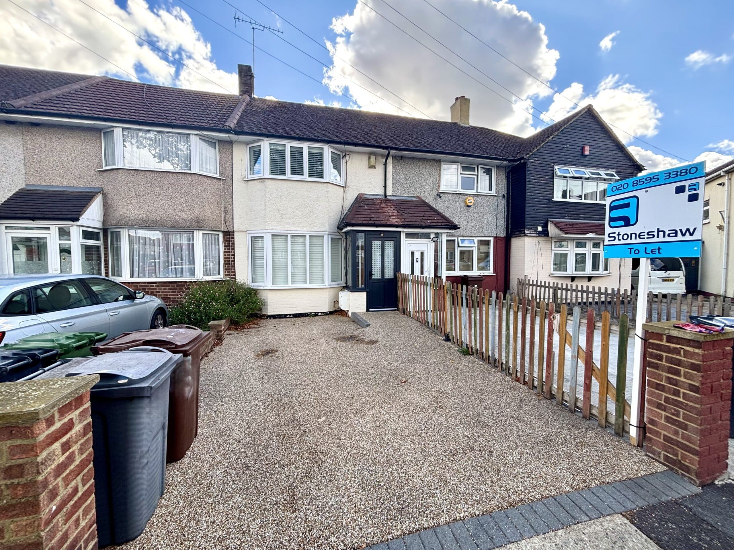 Edgehill Gardens, Dagenham, RM10