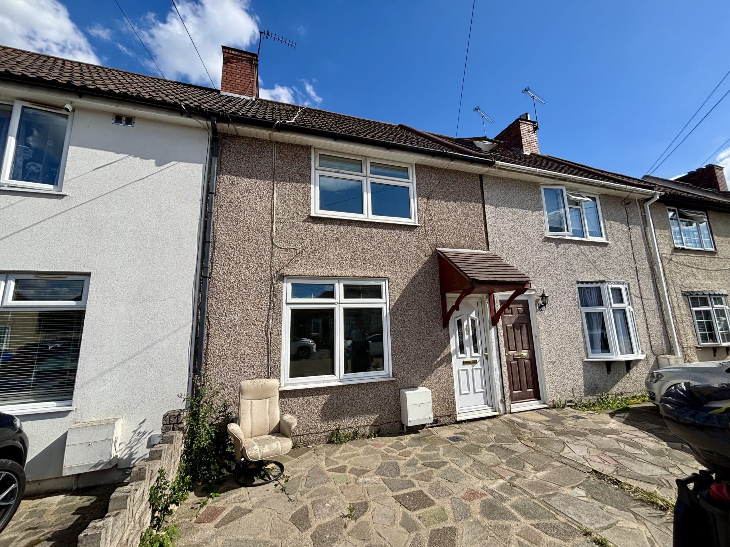 Lillechurch Road, Dagenham, RM8