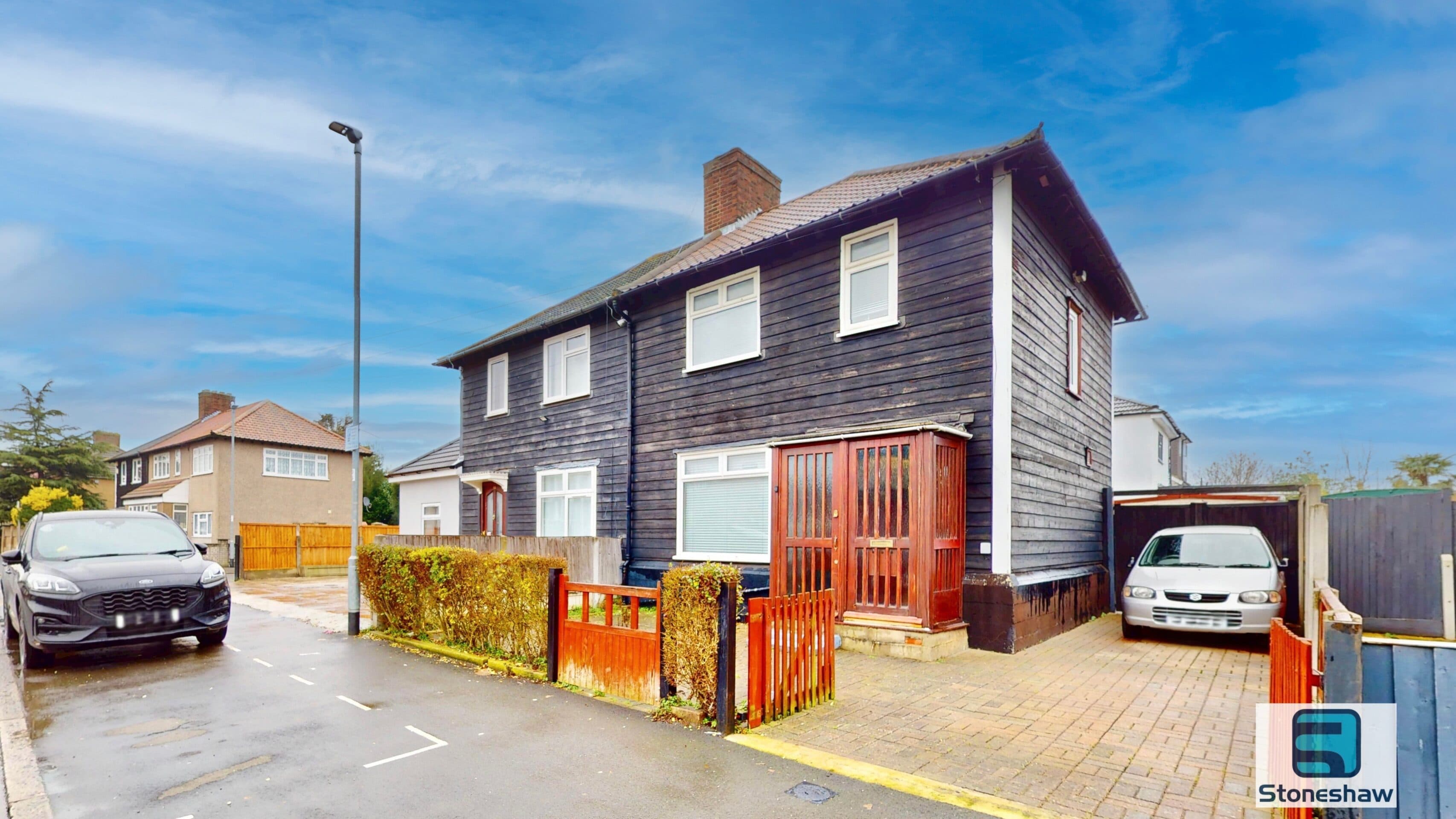 Croppath Road, Dagenham, RM10